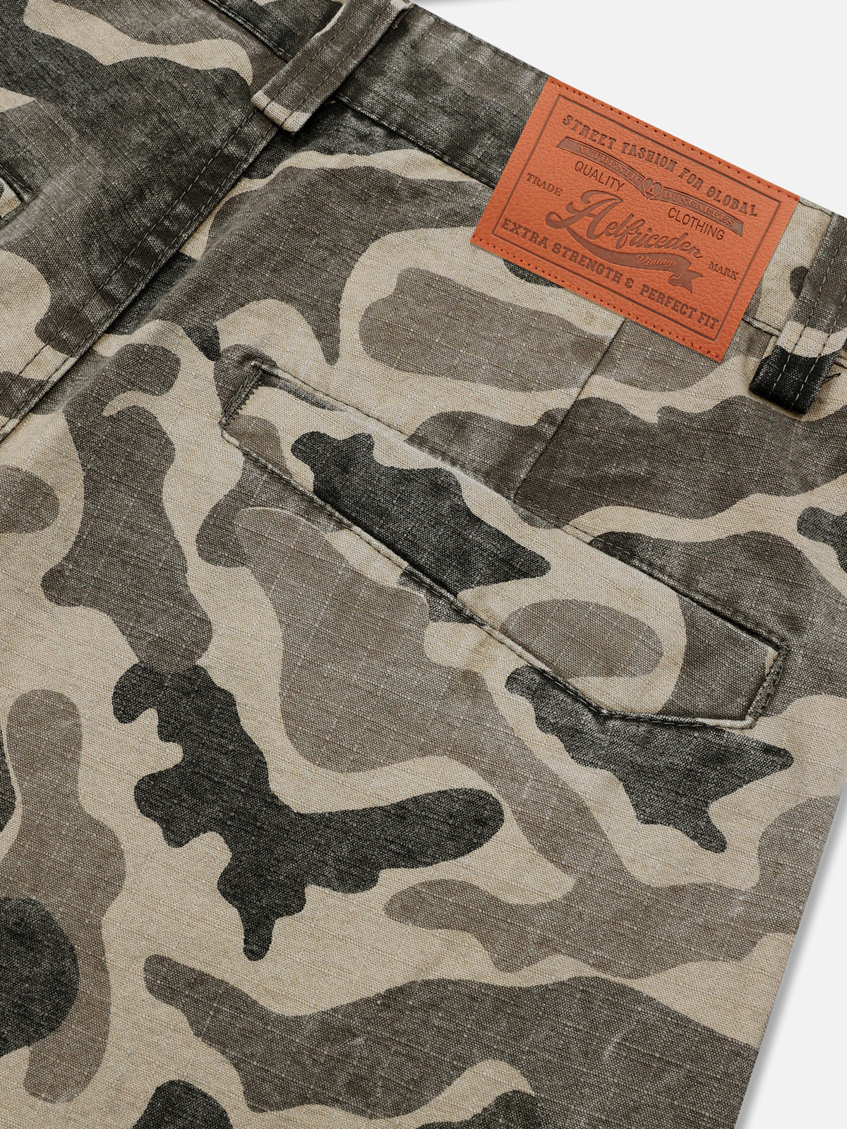Wrinkle Camouflage Loose Jeans