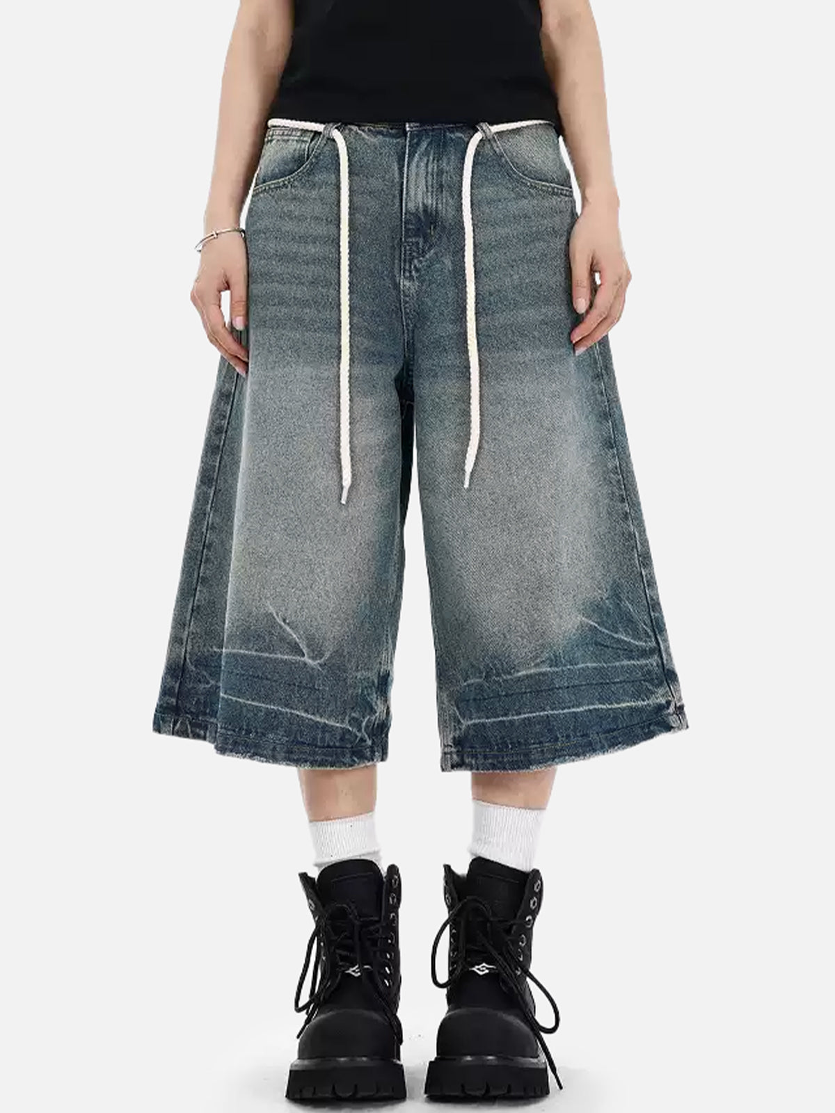 Lightning Print Longline Jorts