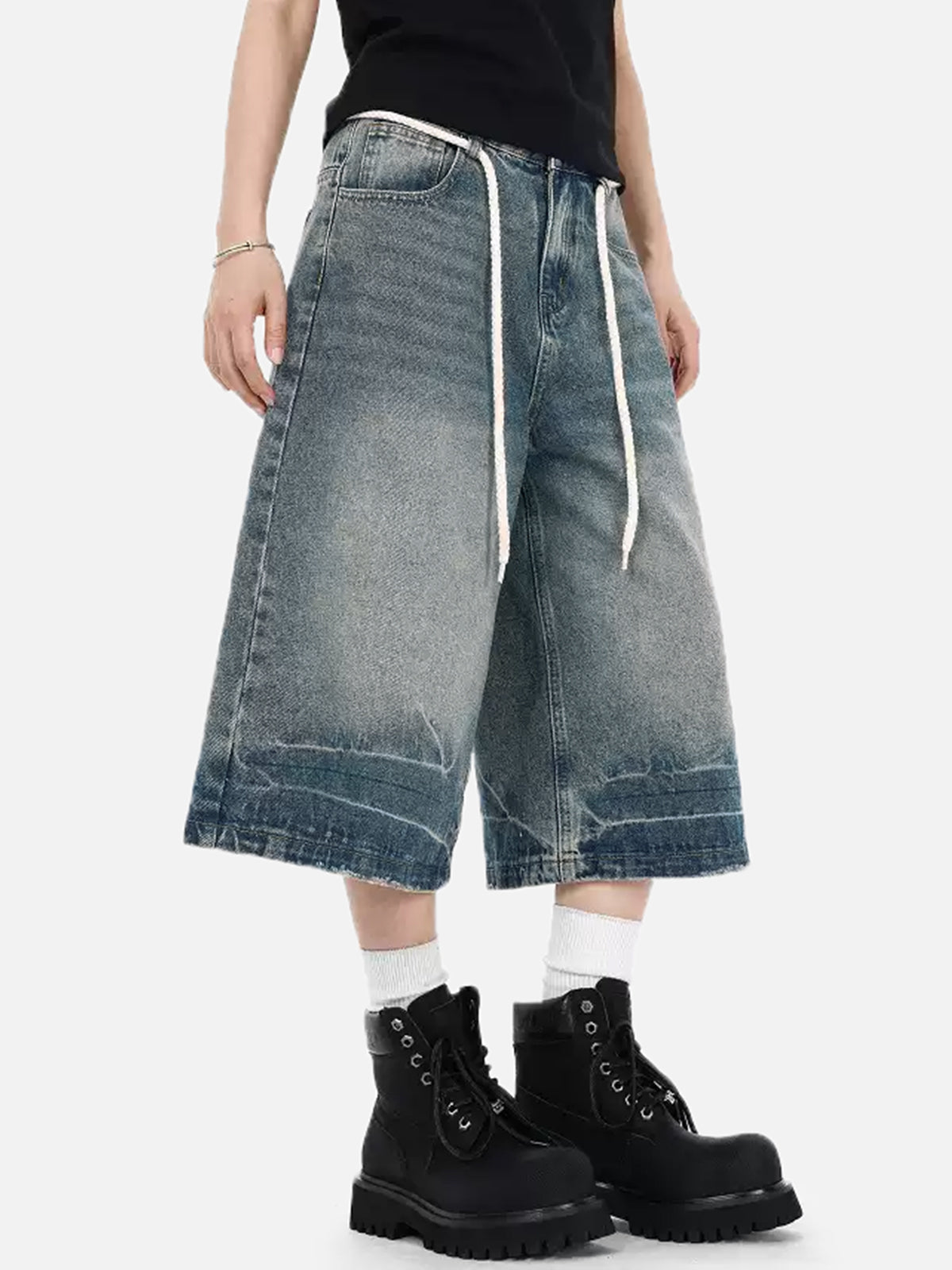Lightning Print Longline Jorts