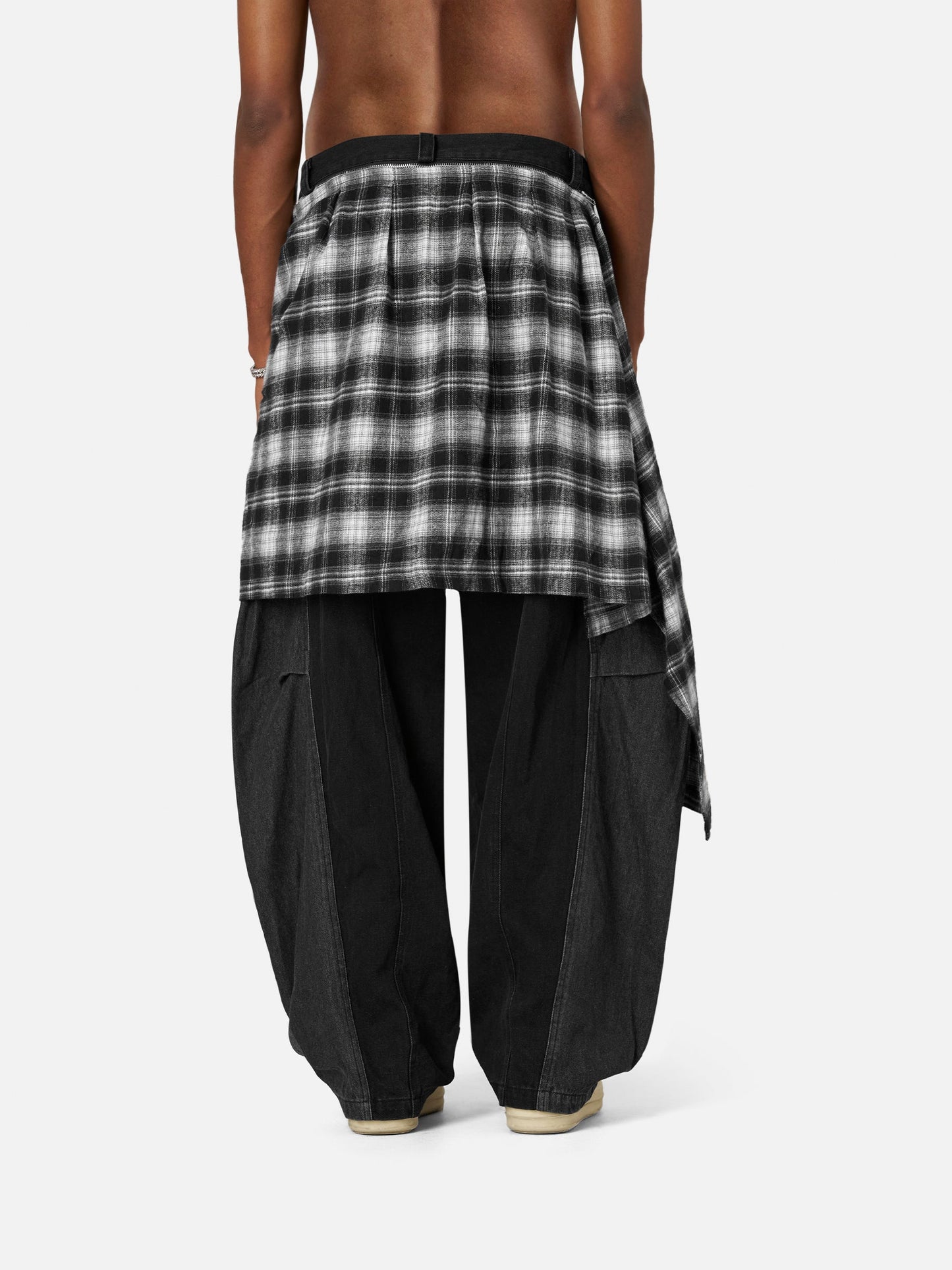 Plaid Baggy Barrel Jeans