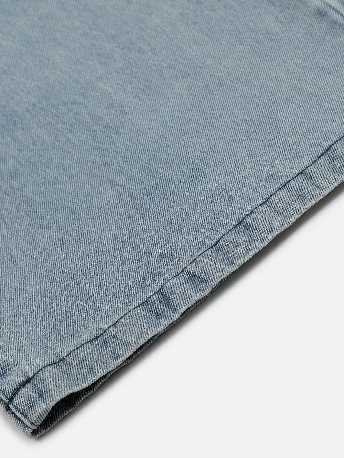 Rivet Wing Loose Jeans