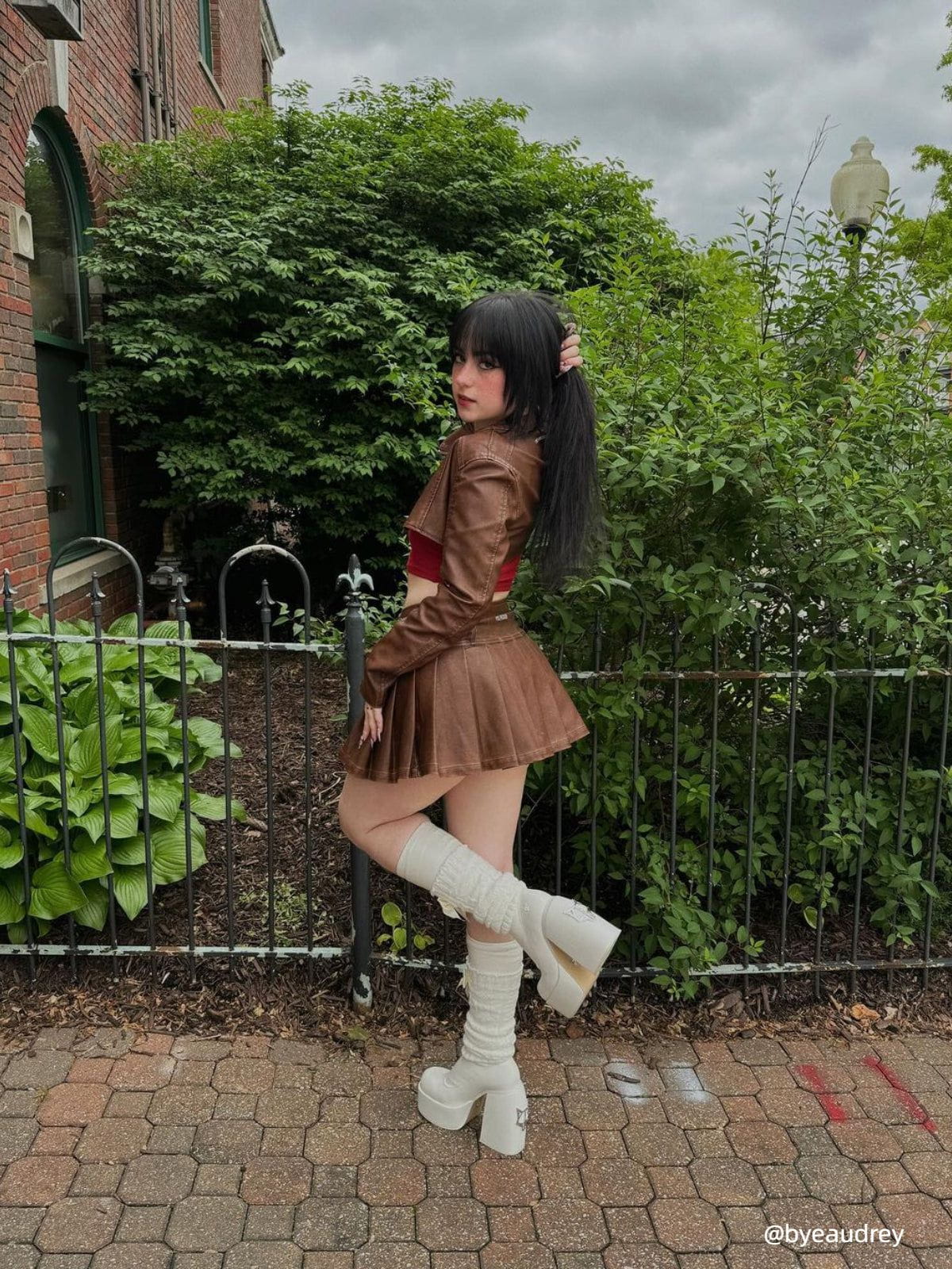Heart Belt Faux Leather Pleated Skirt